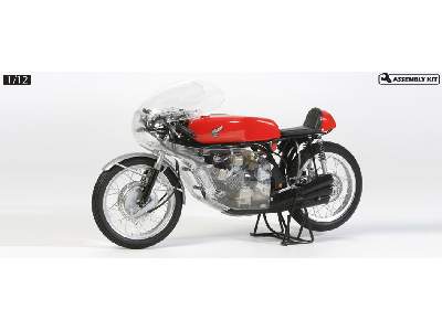 Honda RC166 GP Racer - Full View - image 1