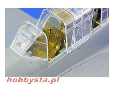 Ju 87B-2 interior S. A. 1/32 - Trumpeter - image 5