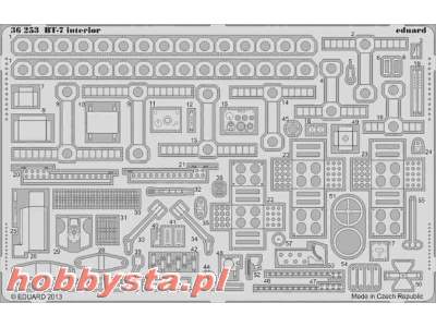 BT-7 interior 1/35 - Tamiya - image 1