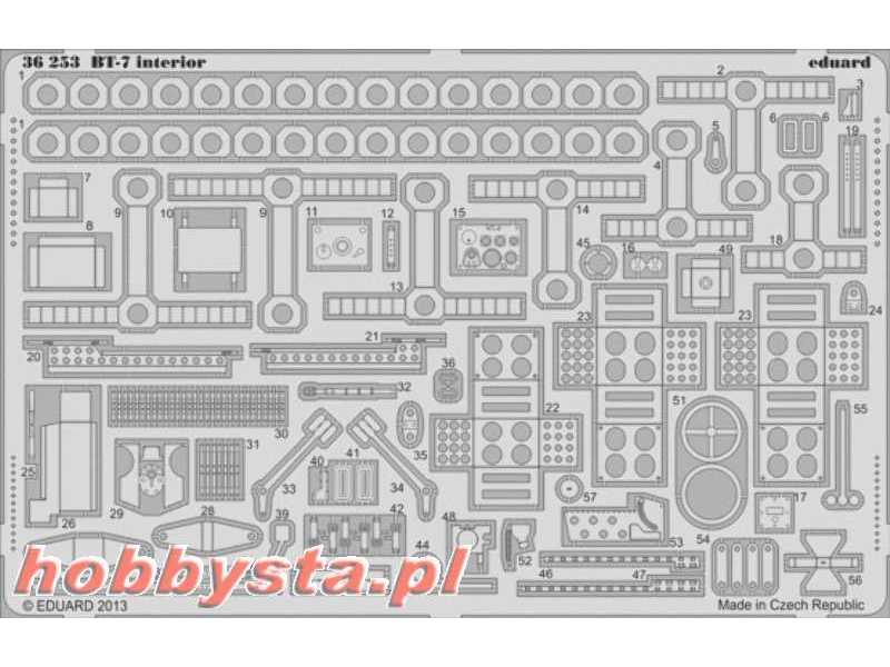 BT-7 interior 1/35 - Tamiya - image 1