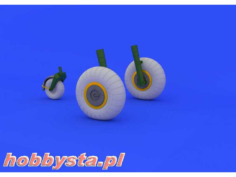 Ju 88 wheels early 1/48 - Dragon - image 1 Ju 88 wheels early 1/48 - Dragon - image 1