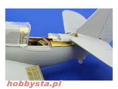 SB2C-4 S. A. 1/72 - Cyber Hobby - image 16