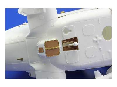 Lynx HAS.3 exterior 1/32 - Revell - image 7