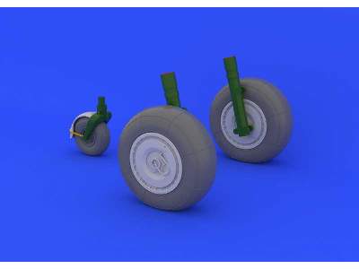 Ju 88 wheels late 1/32 - Revell - image 2