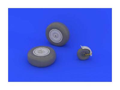 Ju 88 wheels late 1/32 - Revell - image 11