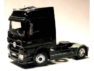 Truck Mercedes-Benz Actros Black Adition - image 2