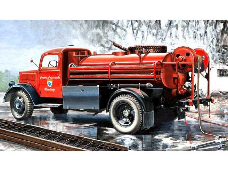 Woz strazacki Medium 3 ton. Firetruck - image 1 Woz strazacki Medium 3 ton. Firetruck - image 1