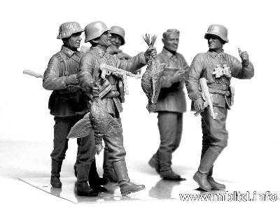 German Elite Infantry - Eastern Front - WW II - image 15