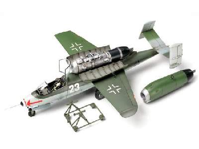 Heinkel He162 A-2 Salamander - image 2