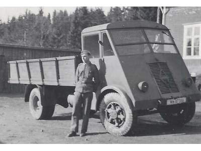 French 3,5t Renault AHN truck - image 14