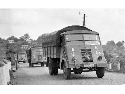 French 3,5t Renault AHN truck - image 17