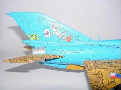 MiG-21UM Mongol B - image 3
