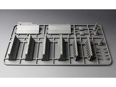 Concrete & Plastic Barrier Set - image 4