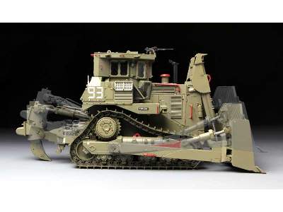 Caterpillar D9R armored bulldozer - image 10