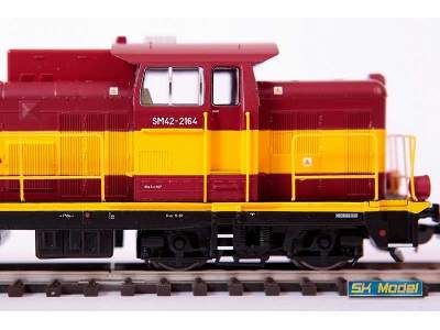 SM42 - 2164 typ 6D Rail Polska Diesel Loco - image 10