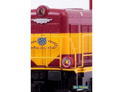 SM42 - 2164 typ 6D Rail Polska Diesel Loco - image 28