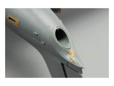 L-29 Delfin exterior 1/48 - Amk - image 10