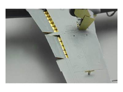 L-29 Delfin exterior 1/48 - Amk - image 15