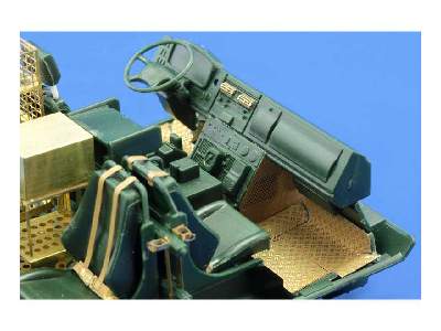 ATF Dingo 2 GE A PatSi interior 1/35 - Revell - image 9