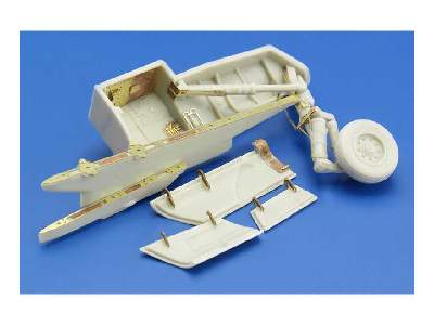 Mirage F.1CT/ CR exterior 1/48 - Kitty Hawk - image 8