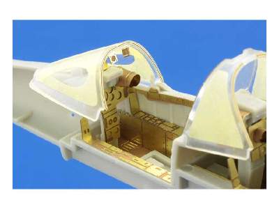 Mirage F.1B interior S. A. 1/48 - Kitty Hawk - image 8