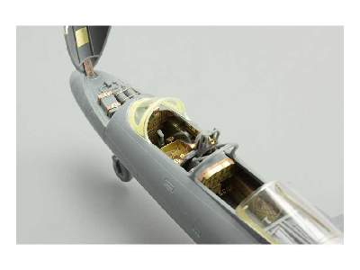 L-29 Delfin interior S. A. 1/48 - Amk - image 6