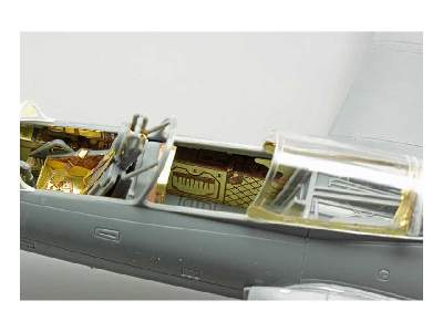 L-29 Delfin interior S. A. 1/48 - Amk - image 7