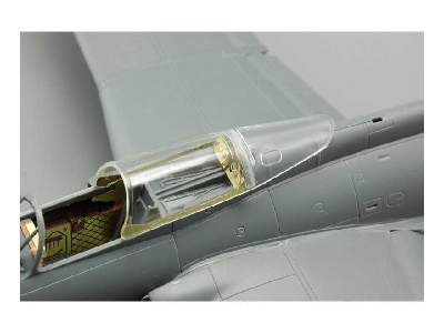 L-29 Delfin interior S. A. 1/48 - Amk - image 8