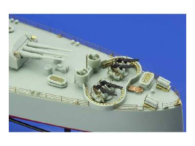 USS CA-35 Indianapolis railings 1/350 - Academy Minicraft - image 4