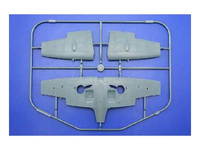 Spitfire Mk. IXc early version 1/48 - image 4