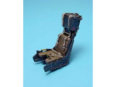 SJU-5/6A ejection seat (F-18 version) - Academy - image 1