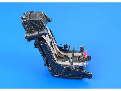 Zvezda K-36DM ejection seat  - image 1