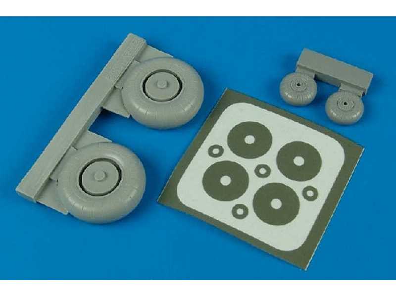 Ju 87G wheels + paint mask - Academy - image 1