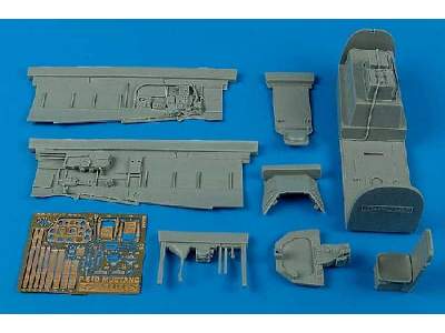 P-51D Mustang cockpit set - Trumpeter - image 1