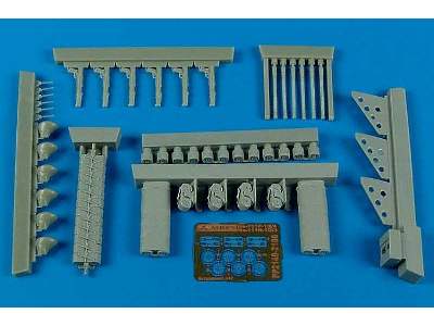 He 111P-4 and He 111H-3 early armament set - Revell - image 1