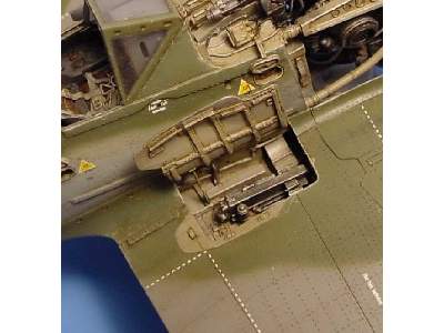 Focke-Wulf Fw 190 gun bay - Tamiya - image 1