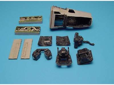 RF-4B/C Phantom II photo bay (with clear parts) - Hasegawa - image 1