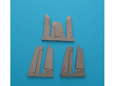 F4U-1 Corsair control surfaces - Tamiya - image 1