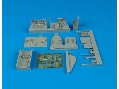 Spitfire F Mk.24 cockpit set - Airfix - image 1