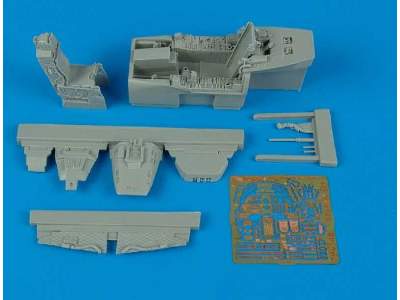 A-10A Thunderbolt II cockpit set - Italeri - image 1