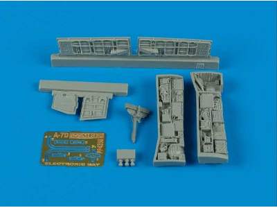 A-7D Corsair II electronic bay - Hasegawa - image 1