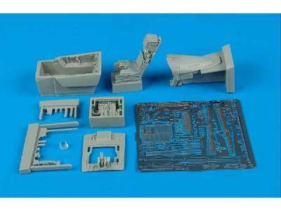 F/A -18ESuper Hornet cockpit set - Revell - image 1