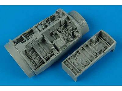 F-16C Falcon wheel bays - Tamiya - image 1