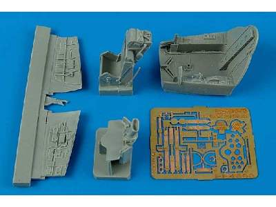 Seahawk FGA/RR. 101 cockpit set - Trumpeter - image 1