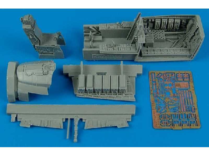 F-15C Eagle (late v.) cockpit set - Hasegawa - image 1