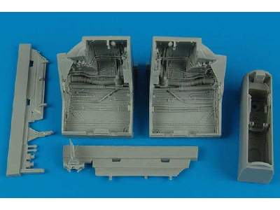 F-22A Raptor wheel bays - Academy - image 1