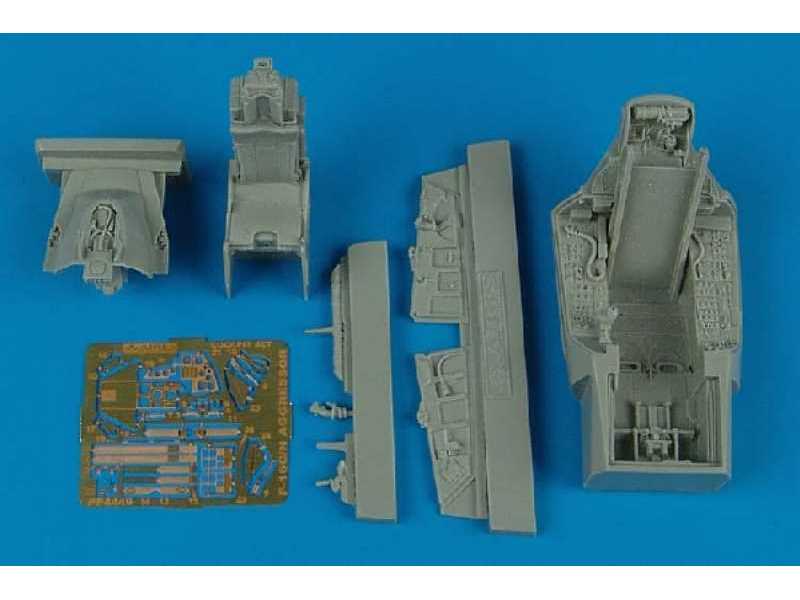 F-16C/N Aggressor cockpit set - Tamiya - image 1