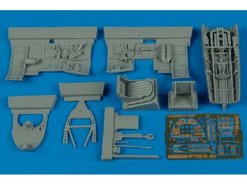 Spitfire Mk.XIVc cockpit set - Academy - image 1 Spitfire Mk.XIVc cockpit set - Academy - image 1