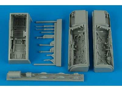 A-7 Corsair II wheel bay - Hobby boss - image 1