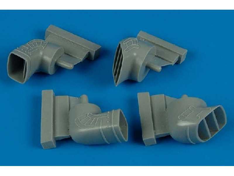 Harrier GR.5/7 exhaust nozzles - Hasegawa - image 1 Harrier GR.5/7 exhaust nozzles - Hasegawa - image 1